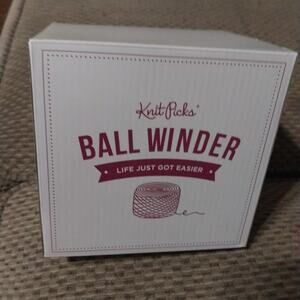 New Knit Picks Yarn ball winder